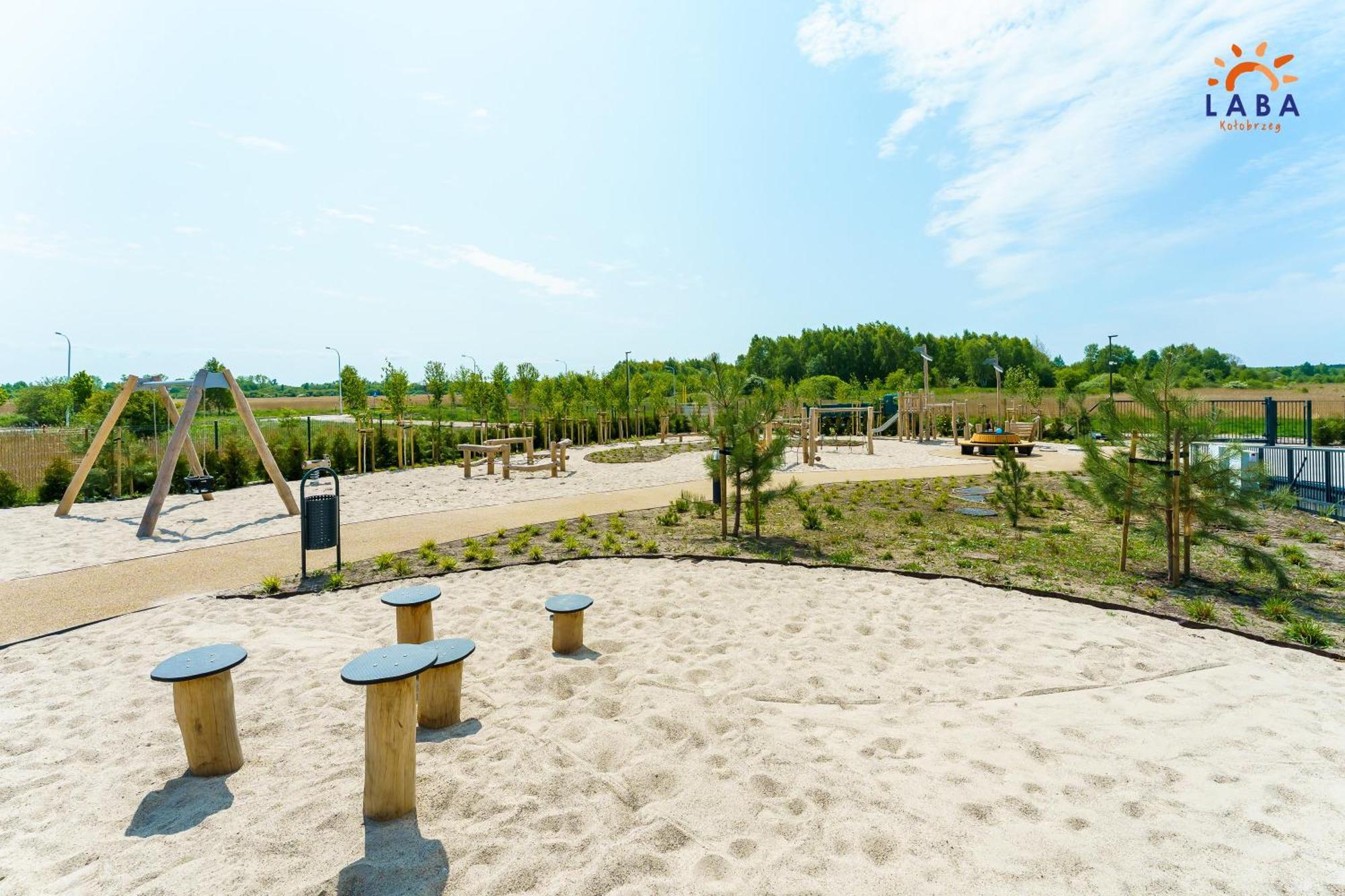 Laba Kolobrzeg Apartamenty Polanki Aqua Parking, Basen W Cenie Exterior photo